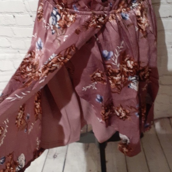 HOST PICK 2021 NWT she+sky silky mauve dress - Picture 3 of 7